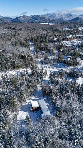 44 Lambs Way Lake Placid NY 12946