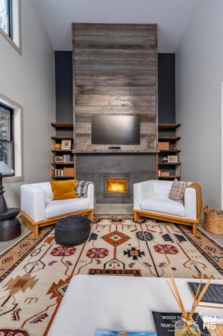 44 Lambs Way Lake Placid NY 12946