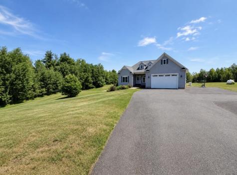 786 Calkins Road Peru NY 12972