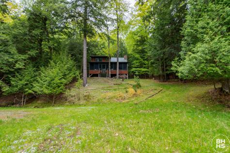 99 Levi Lamb Way Keene NY 12942