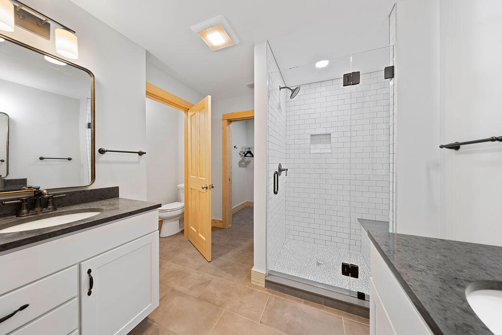 12 Scenic View Drive Lake Placid NY 12946