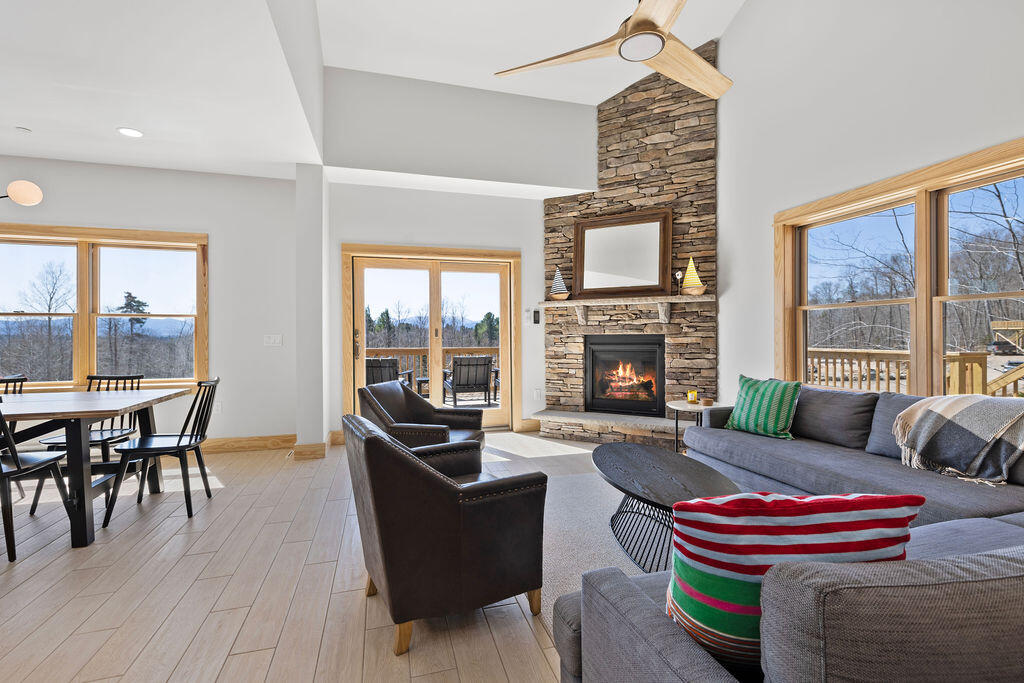 12 Scenic View Drive Lake Placid NY 12946