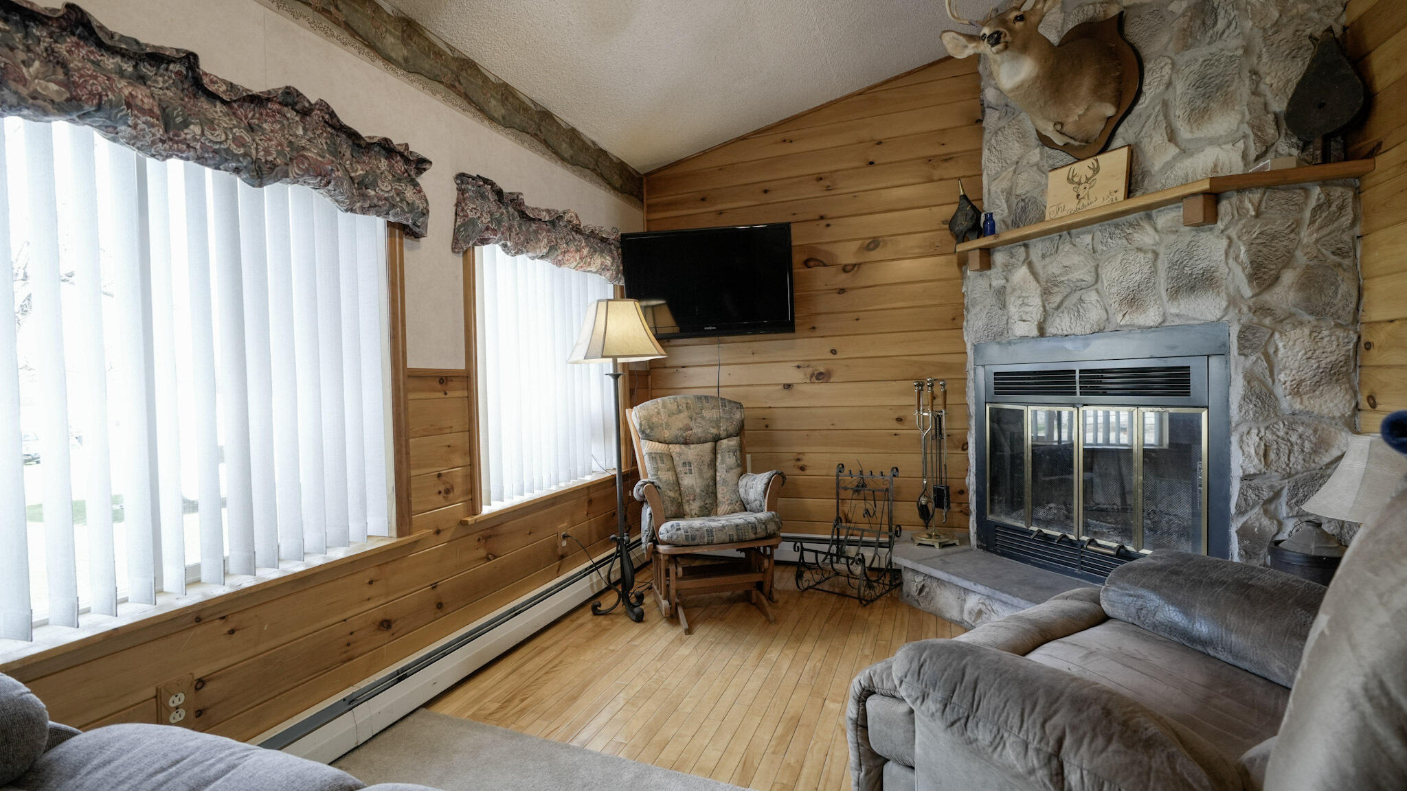 7 Town Hall Road Mooers Forks NY 12959