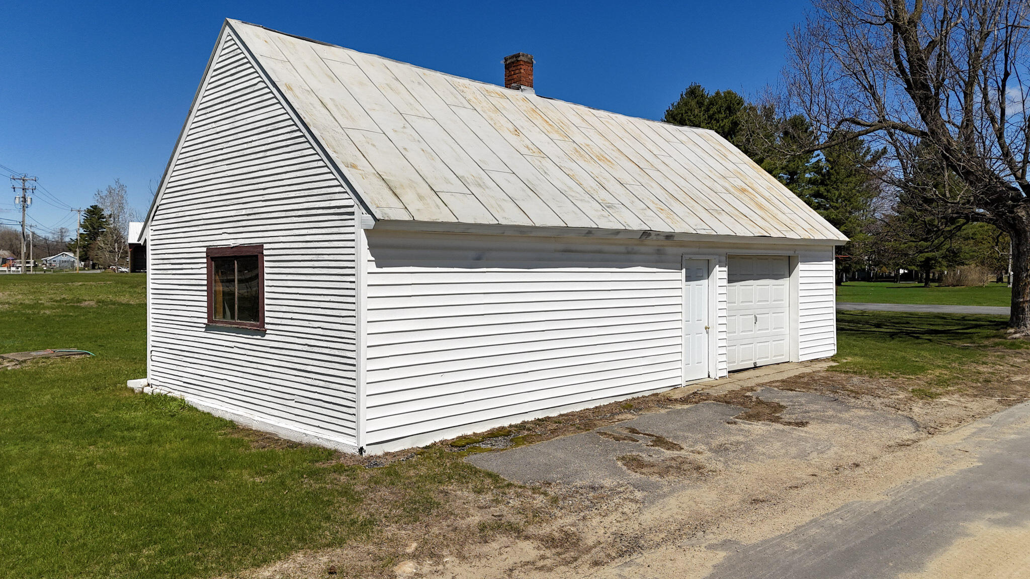 7 Town Hall Road Mooers Forks NY 12959