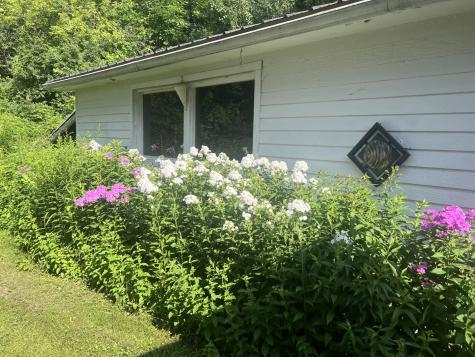 653 Mason Street Morrisonville NY 12962
