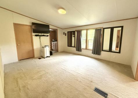 4 Downs Way Plattsburgh NY 12901