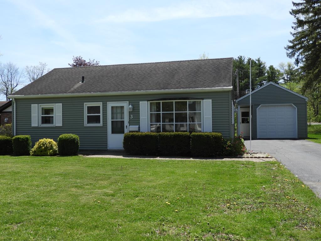 3 Lincoln Lane Plattsburgh NY 12901