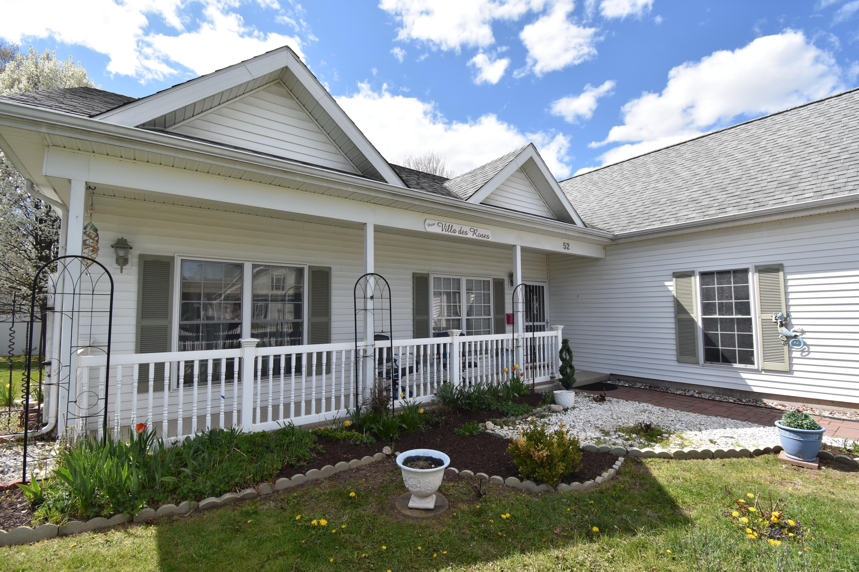 52 Fort Brown Drive Plattsburgh NY 12903