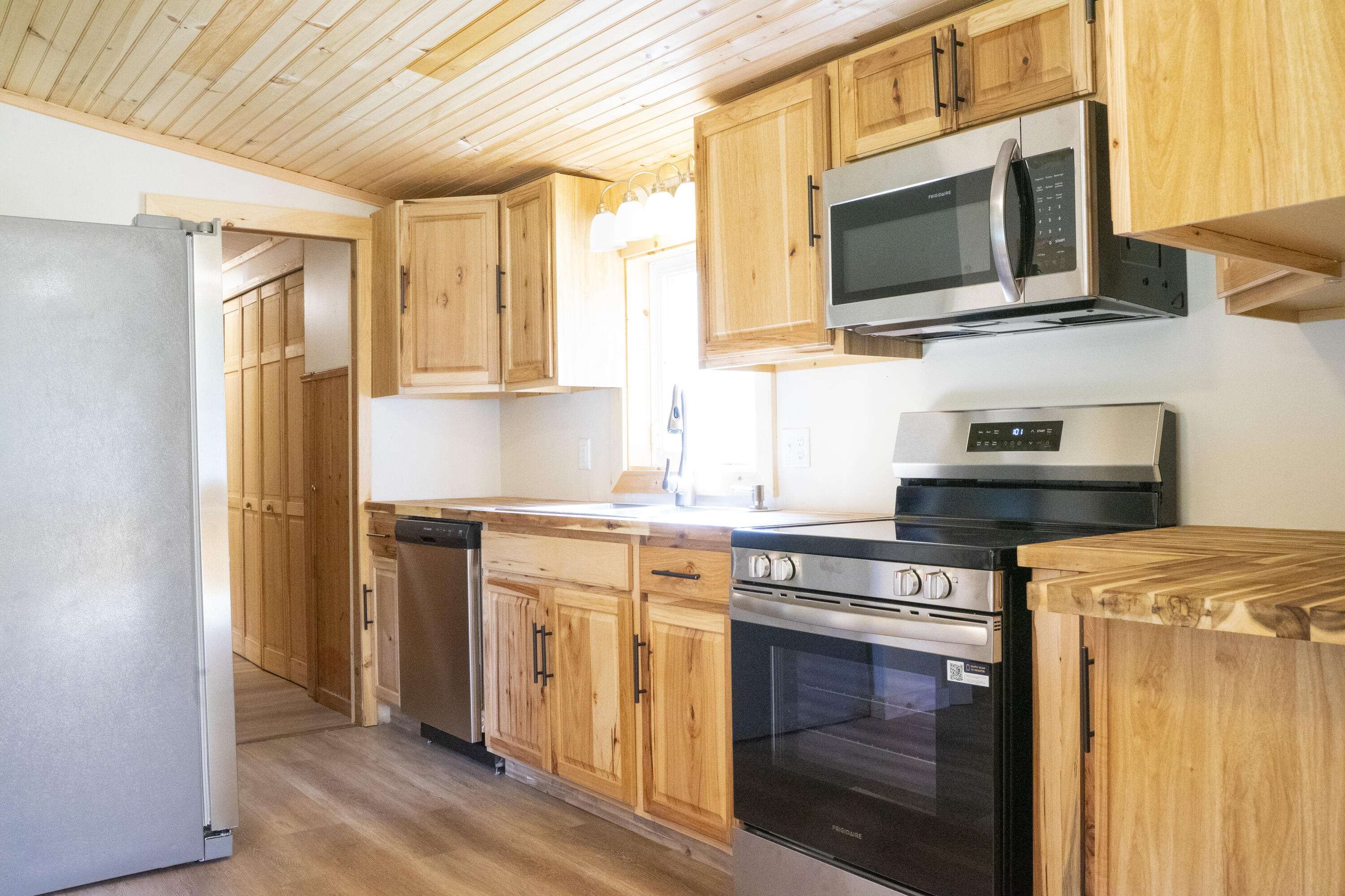 4073 U.s. 11 Mooers Forks NY 12959