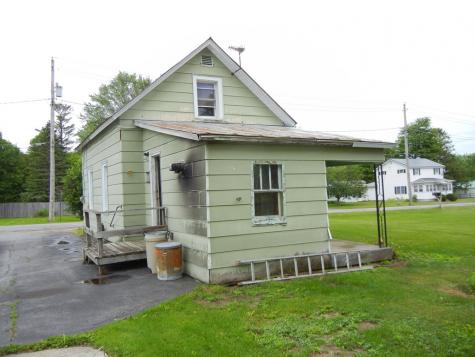 41 Willow Street Champlain NY 12919