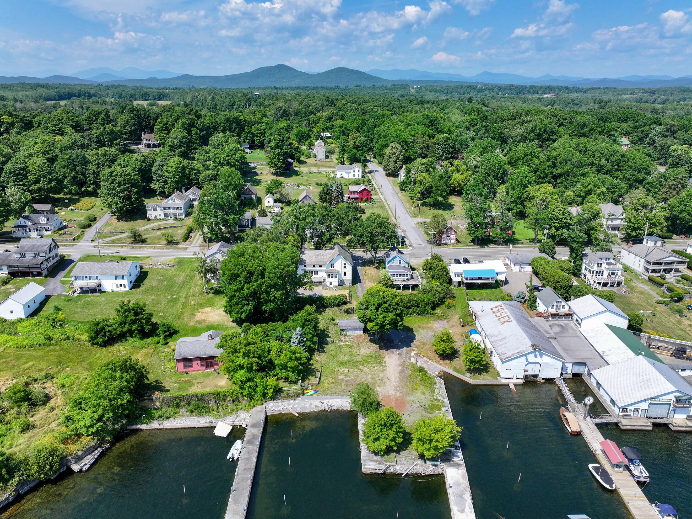 2264-2266 Lake Shore Road Essex NY 12936
