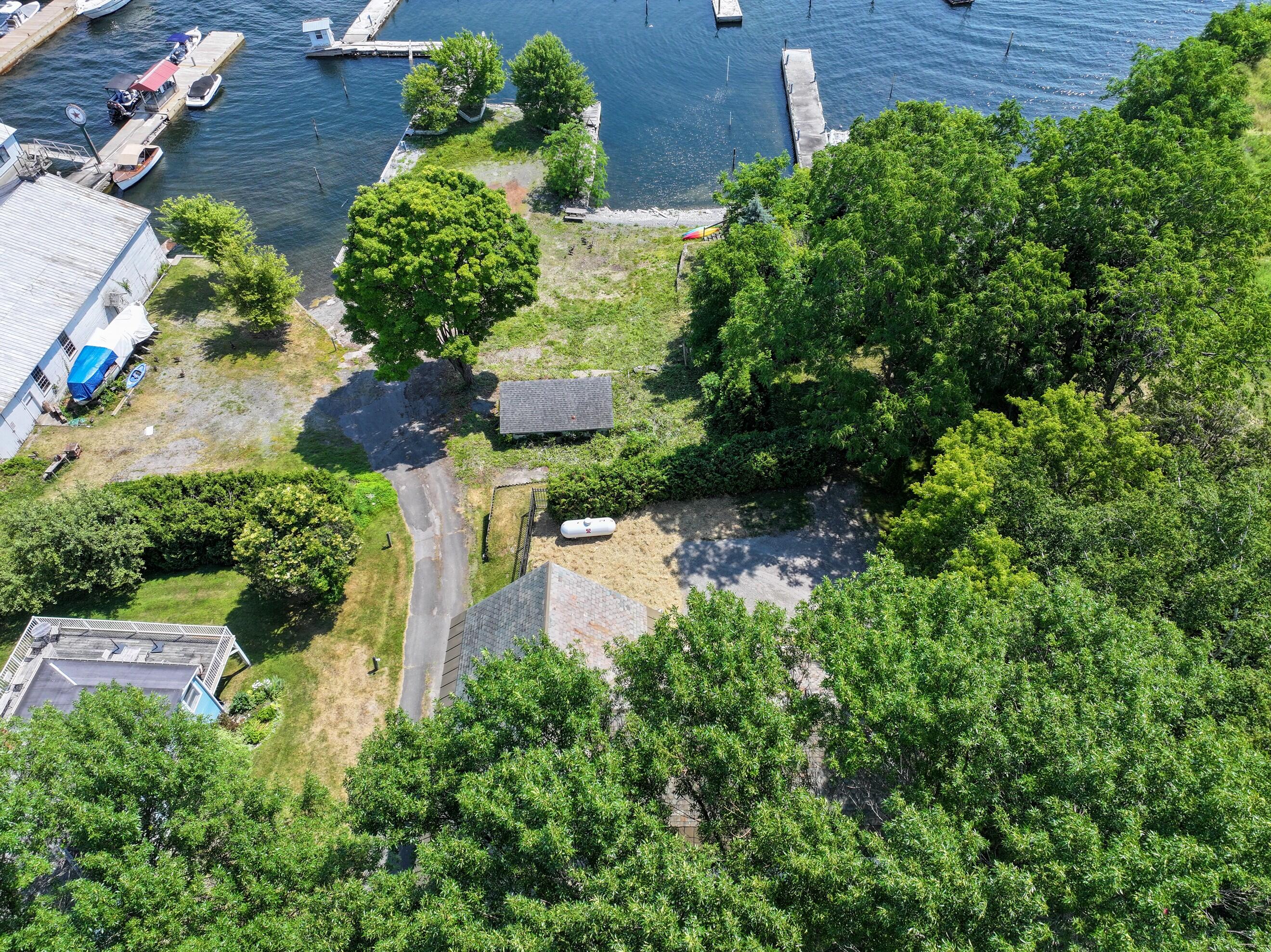 2264-2266 Lake Shore Road Essex NY 12936