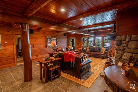 533 Hawk Ridge Road Saranac Lake NY 12983