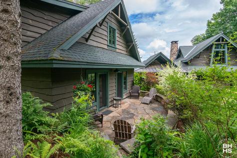 533 Hawk Ridge Road Saranac Lake NY 12983