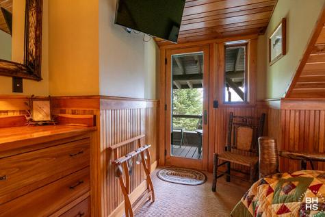 533 Hawk Ridge Road Saranac Lake NY 12983