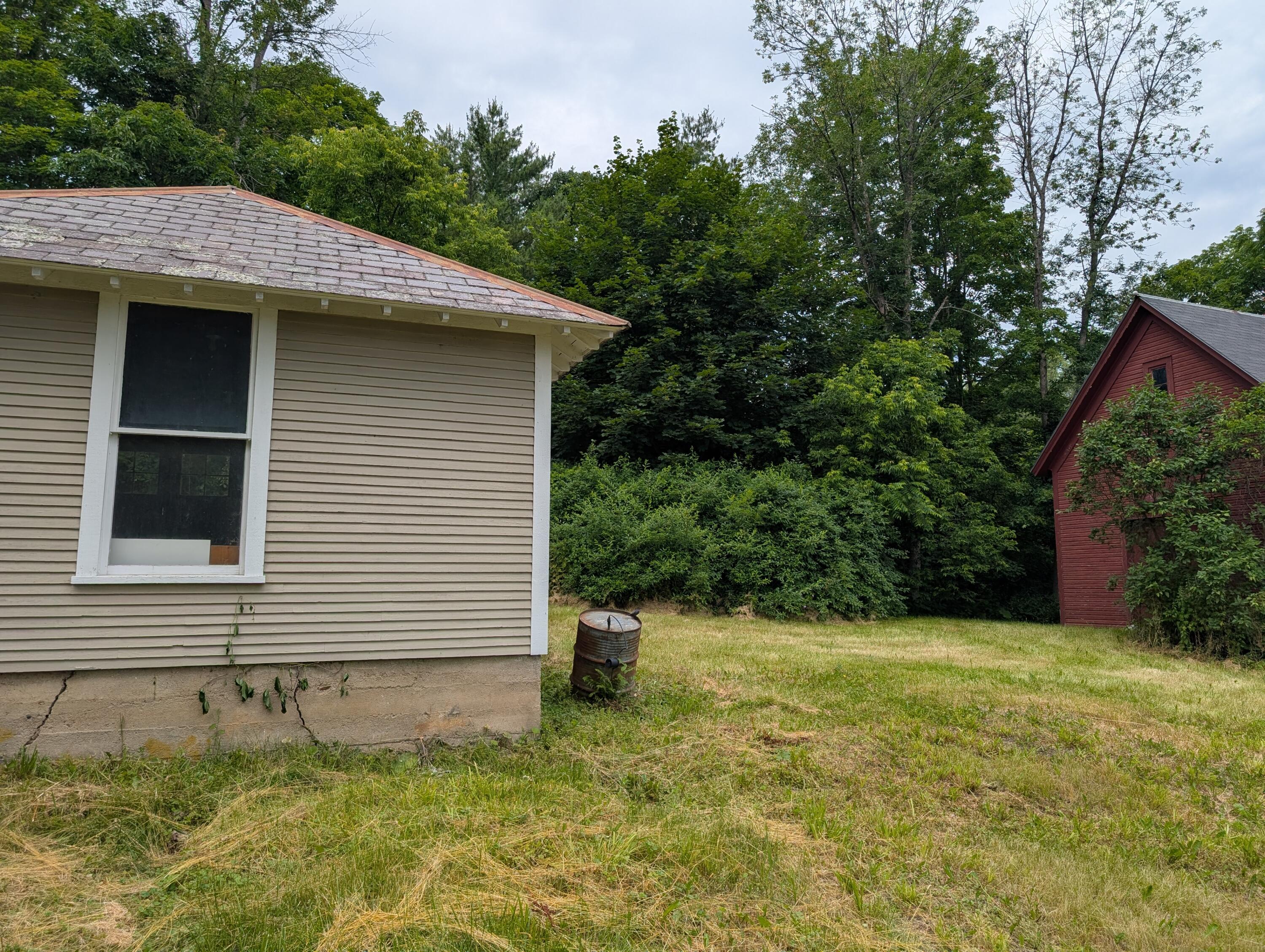 2737 Nys Route 22 Essex NY 12936