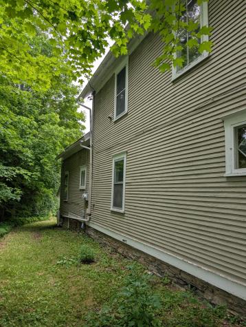 2737 Nys Route 22 Essex NY 12936