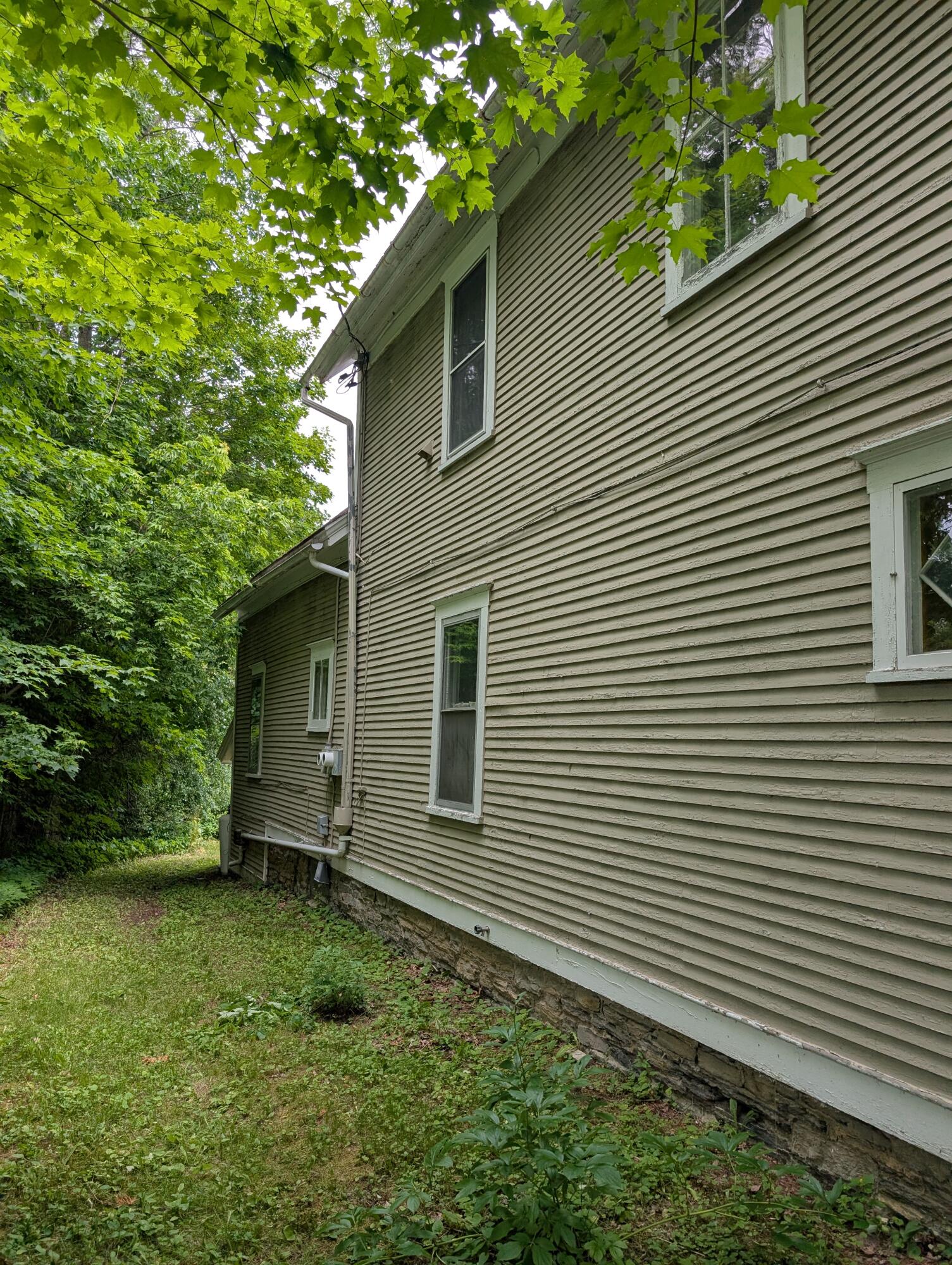 2737 Nys Route 22 Essex NY 12936
