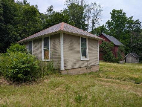2737 Nys Route 22 Essex NY 12936
