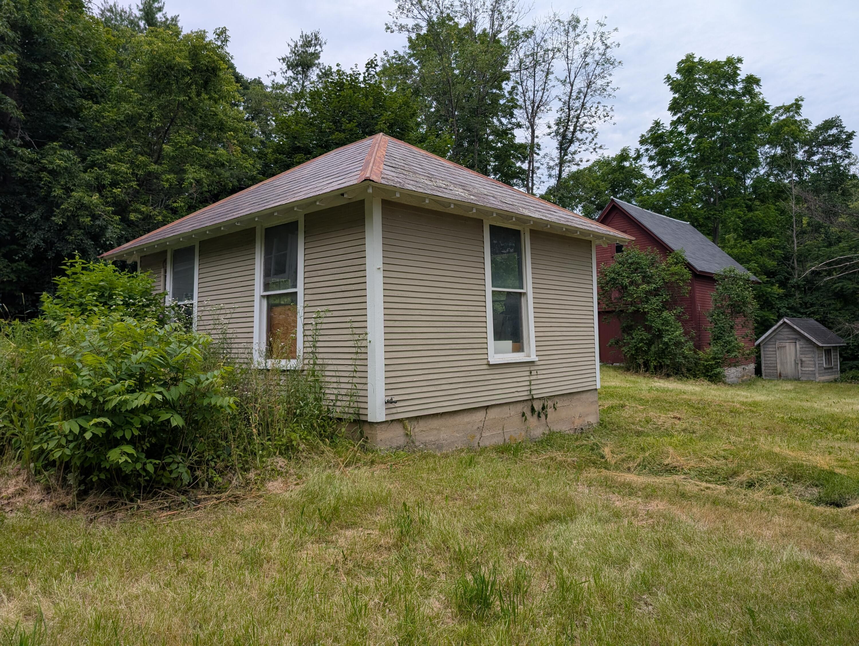 2737 Nys Route 22 Essex NY 12936