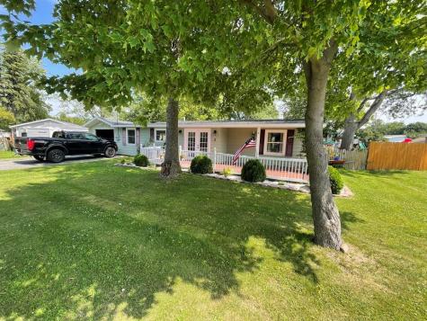 2 Oswego Lane Plattsburgh NY 12901