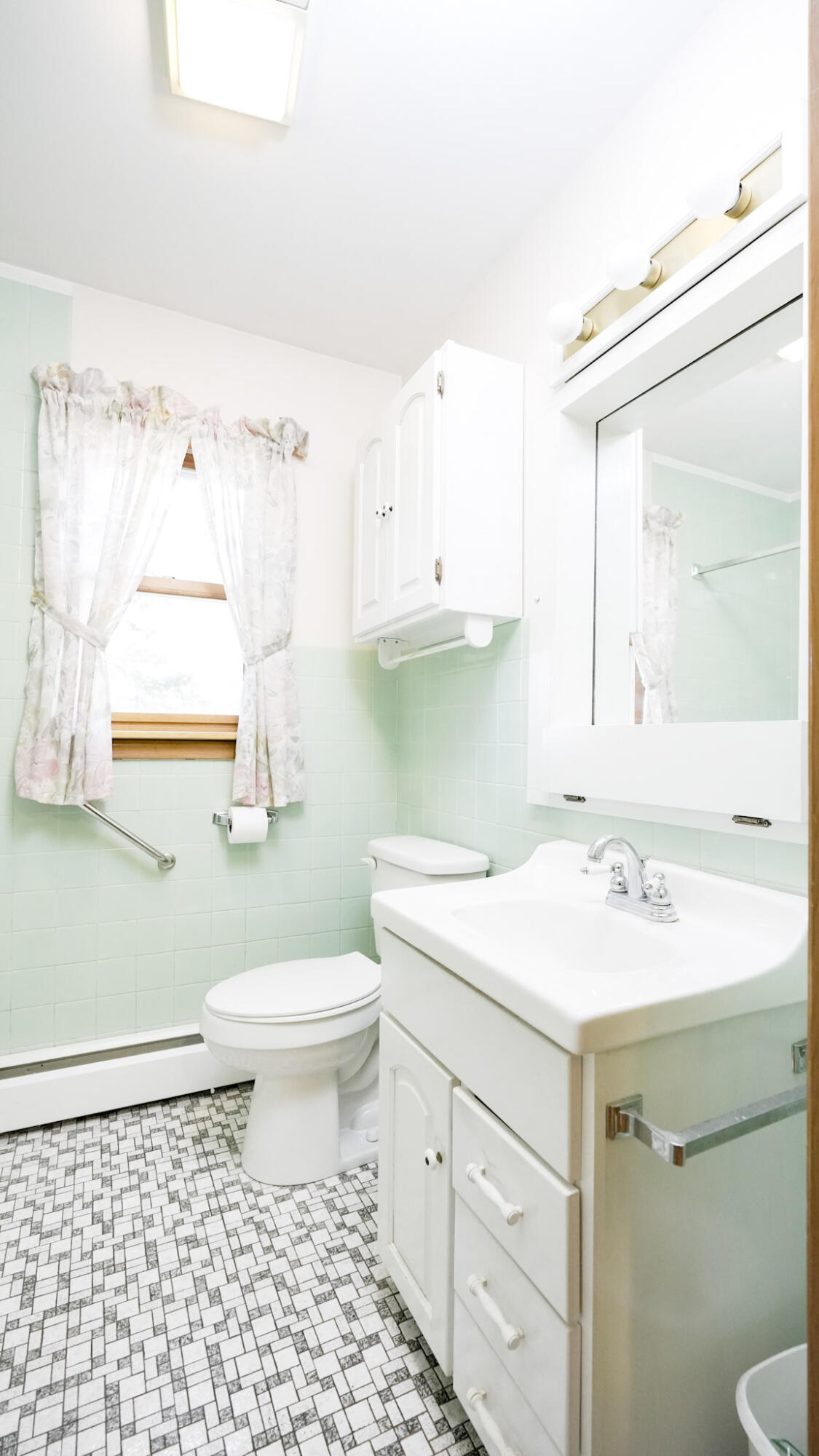 15 Kimberly Lane Morrisonville NY 12962