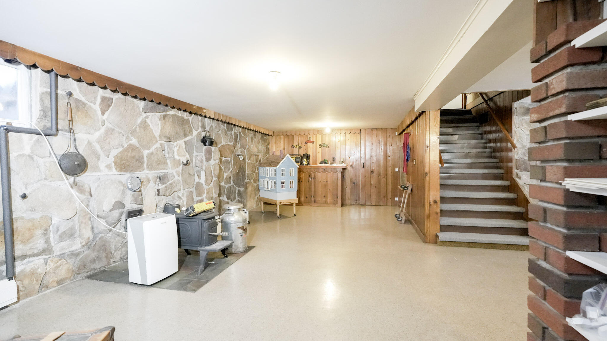 15 Kimberly Lane Morrisonville NY 12962