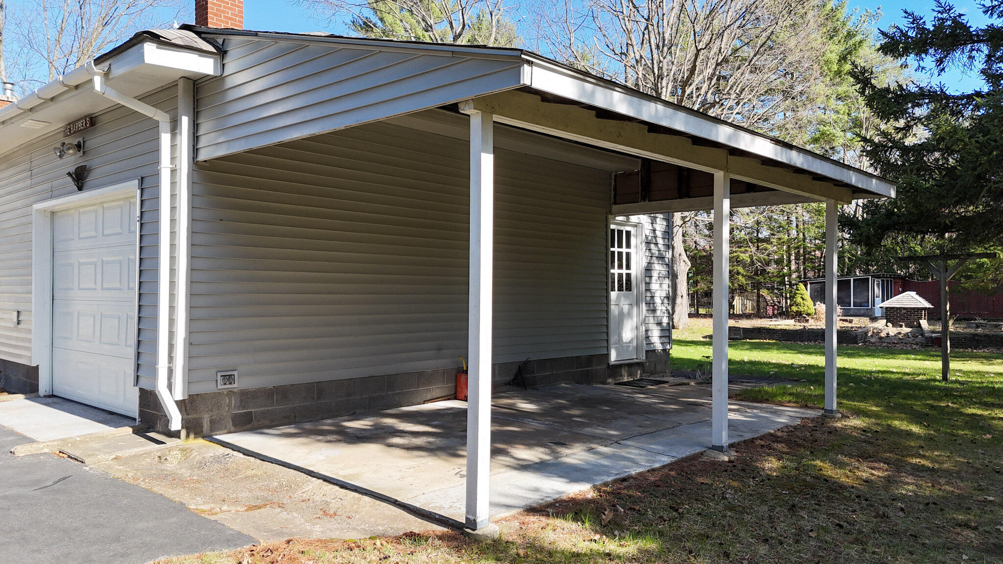 15 Kimberly Lane Morrisonville NY 12962