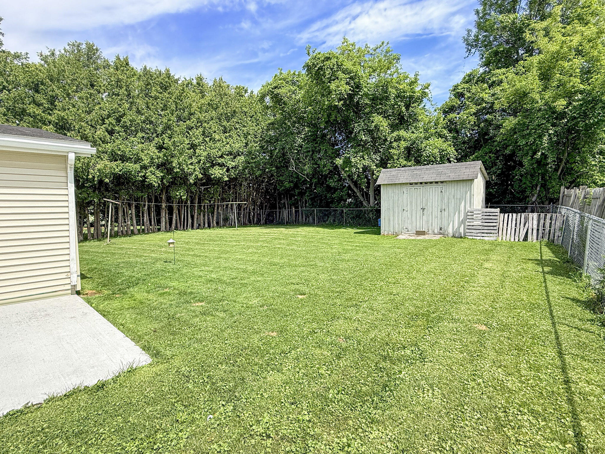 16 Genesee Lane Plattsburgh NY 12901