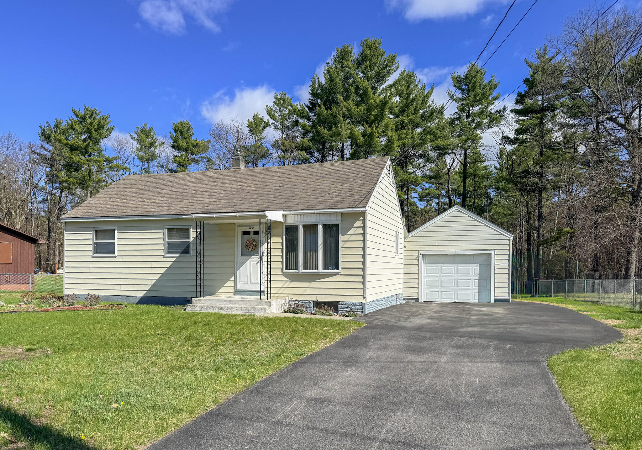 142 Hill Street Keeseville NY 12944