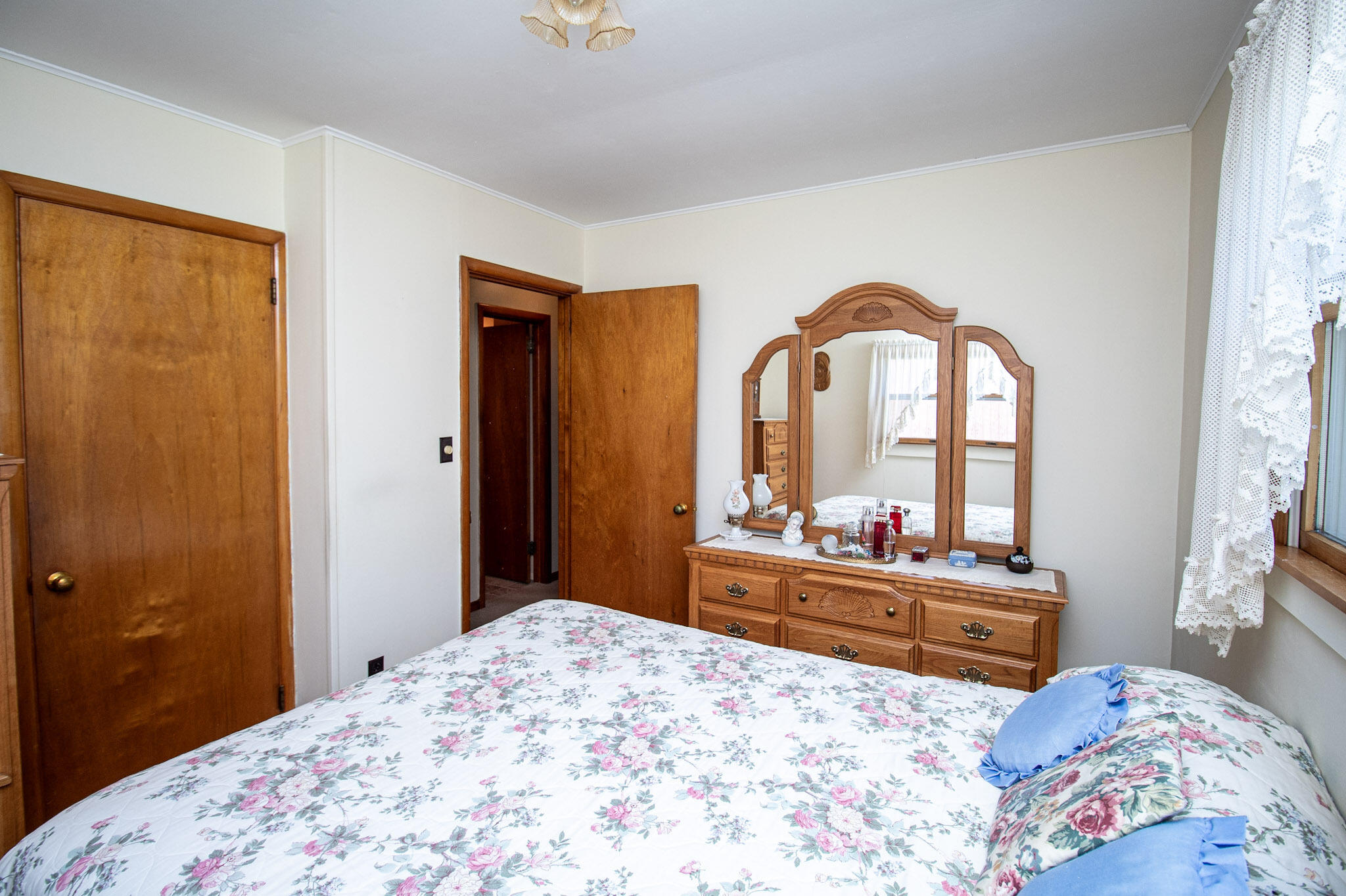 142 Hill Street Keeseville NY 12944