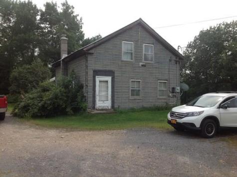 135 Reservoir Road Peru NY 12972