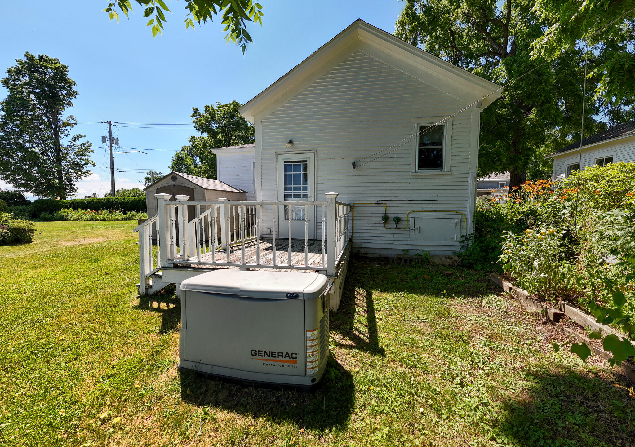 13 Beggs Point Street Essex NY 12936
