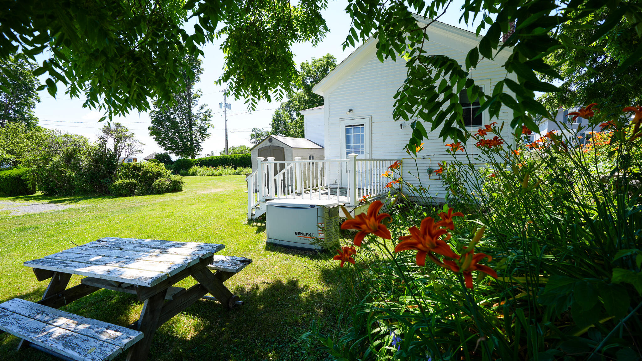 13 Beggs Point Street Essex NY 12936