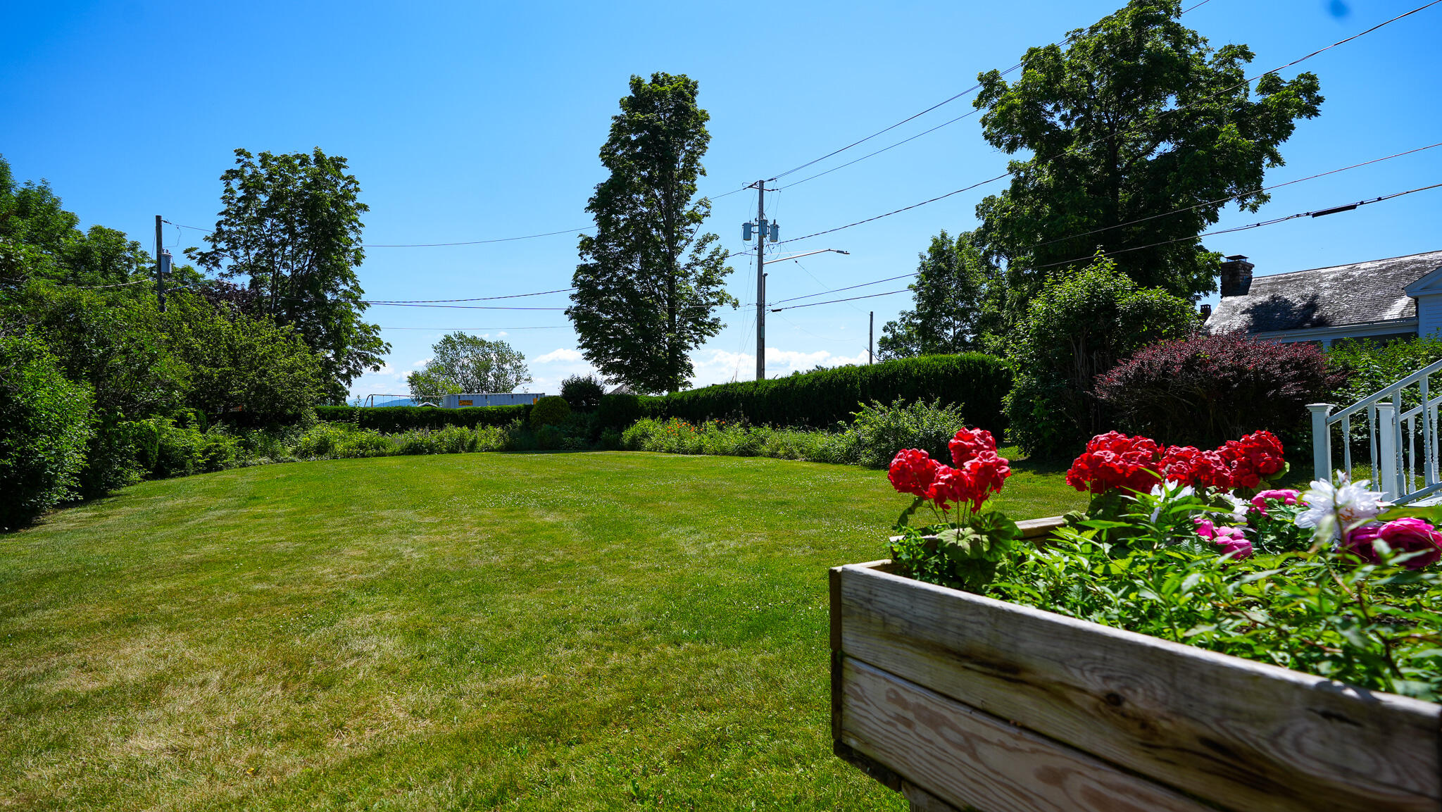 13 Beggs Point Street Essex NY 12936
