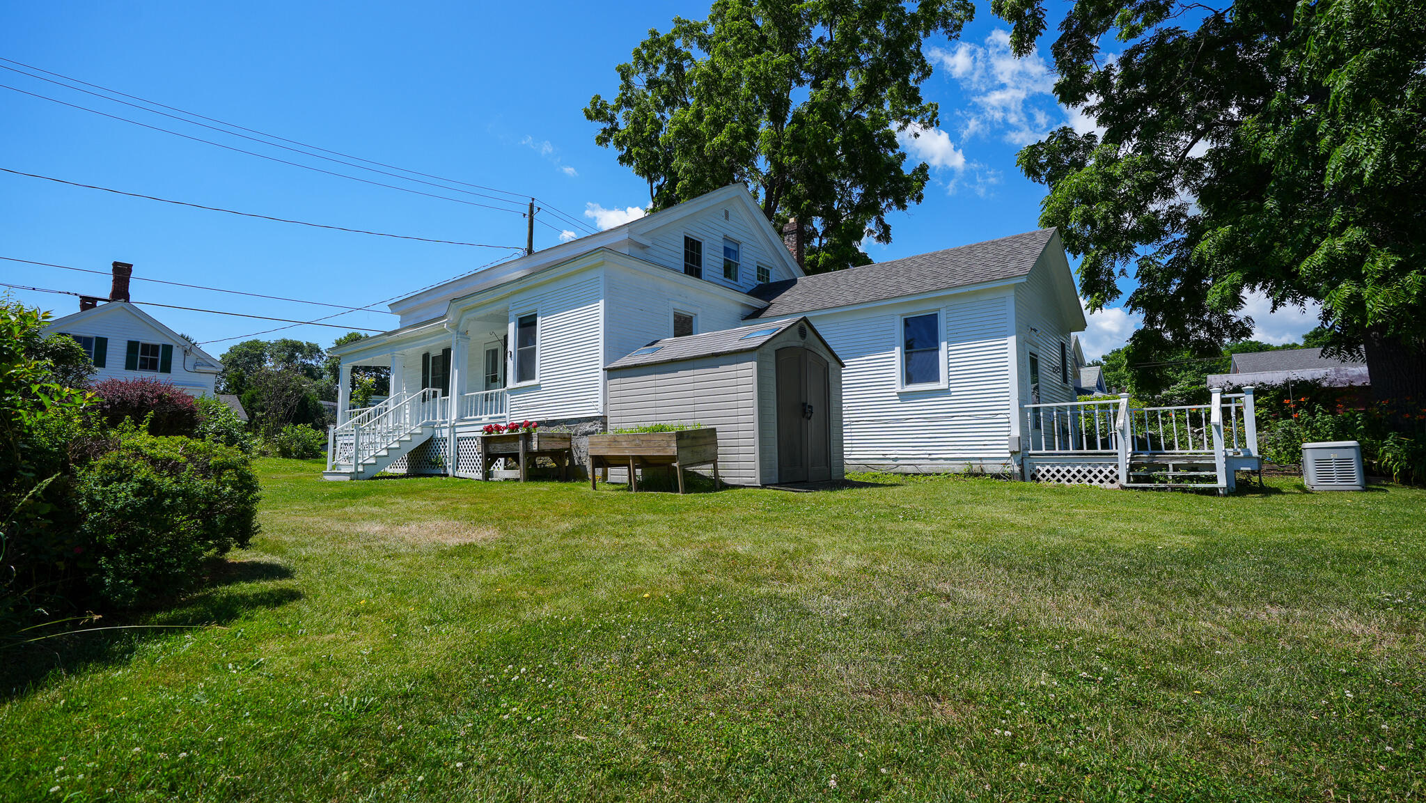 13 Beggs Point Street Essex NY 12936