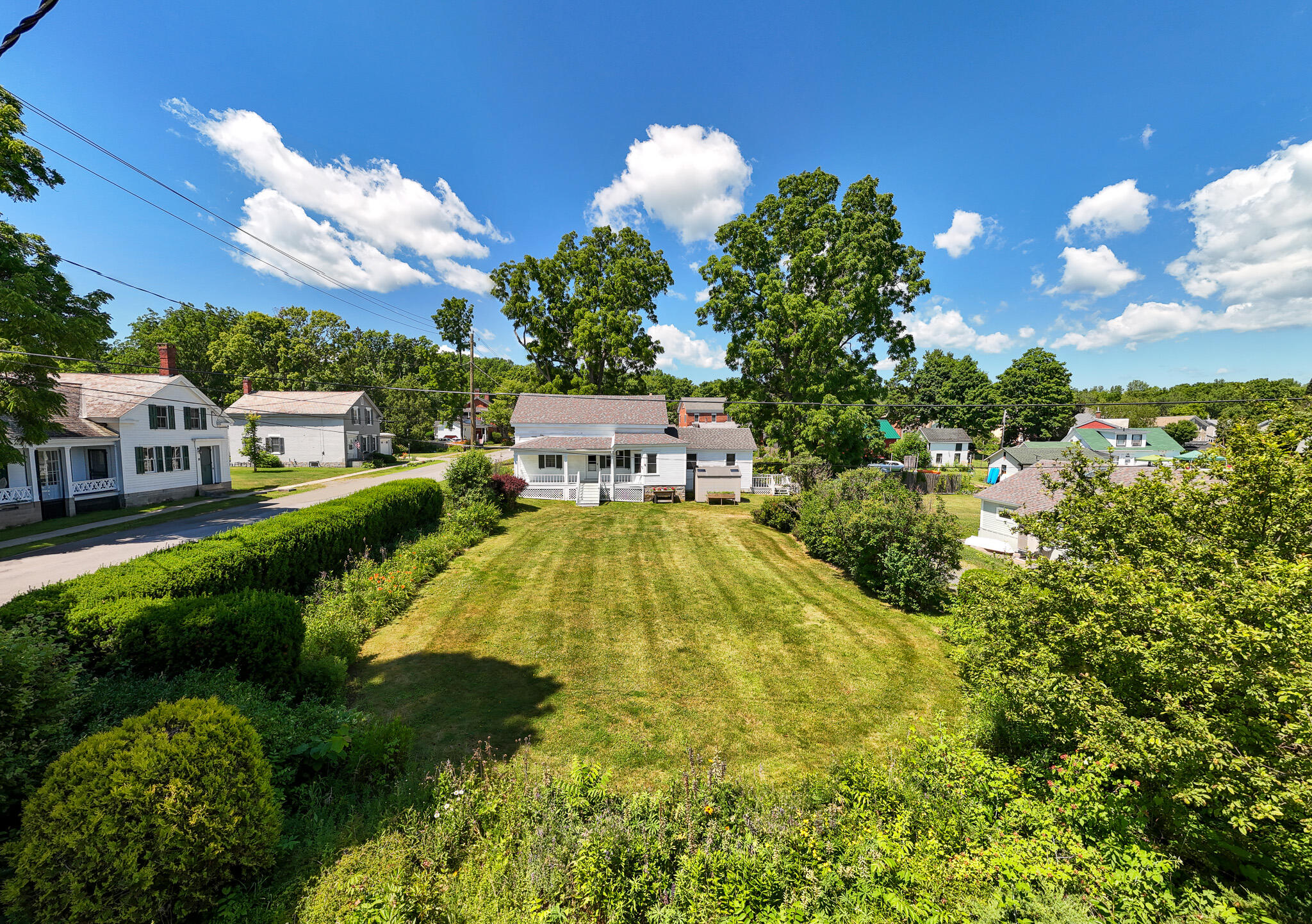 13 Beggs Point Street Essex NY 12936