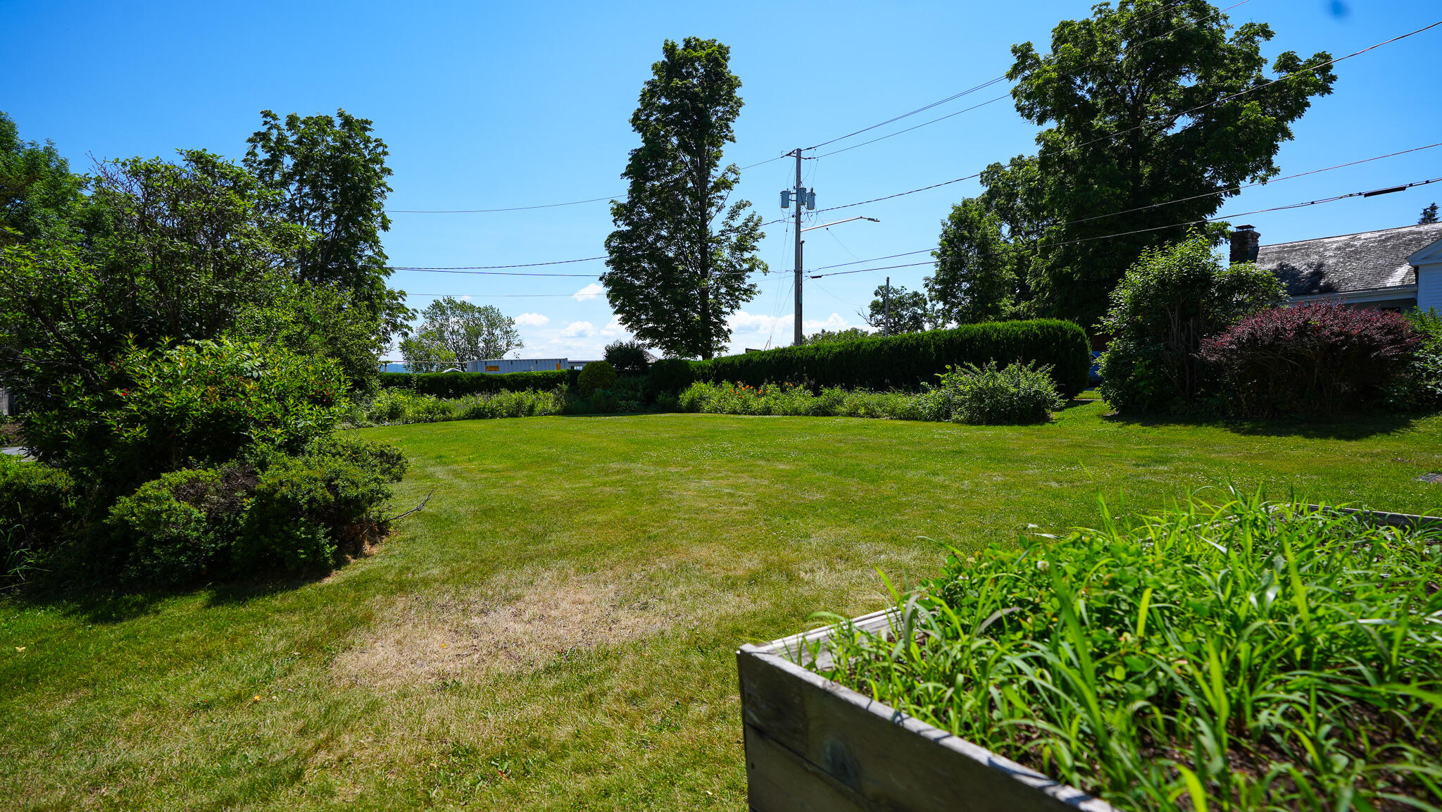 13 Beggs Point Street Essex NY 12936