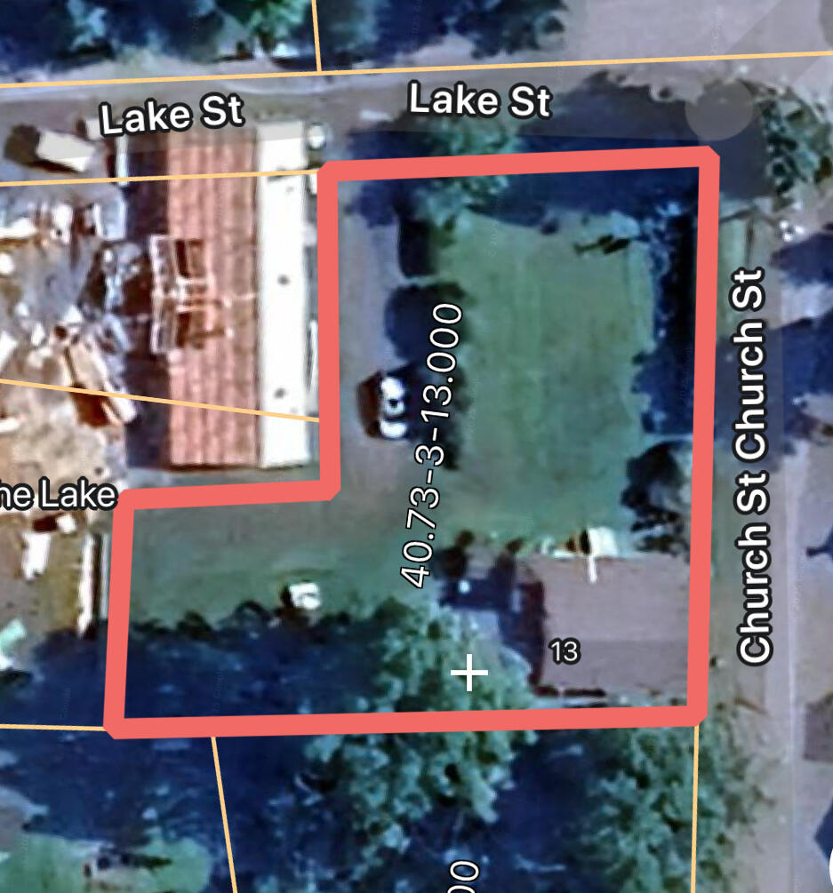 13 Beggs Point Street Essex NY 12936