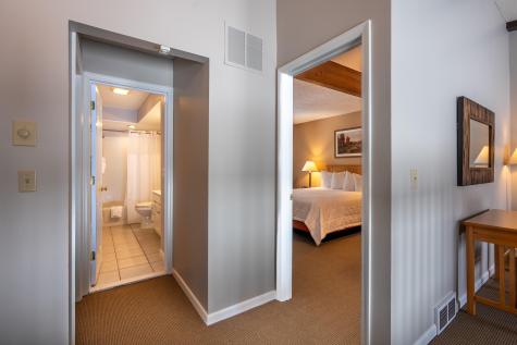 37 Dunn Way Lake Placid NY 12946