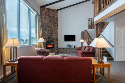 37 Dunn Way Lake Placid NY 12946