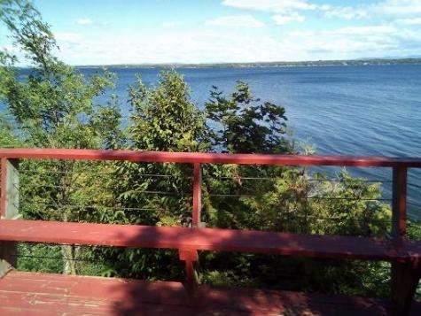 32 Gravelly Point Road Plattsburgh NY 12901