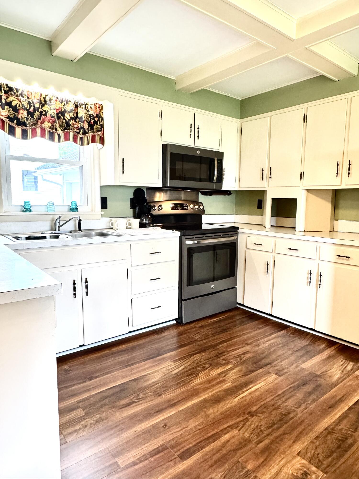 8 Chapman Street Rouses Point NY 12979