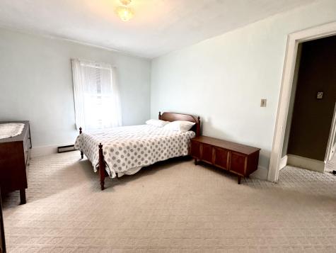 8 Chapman Street Rouses Point NY 12979