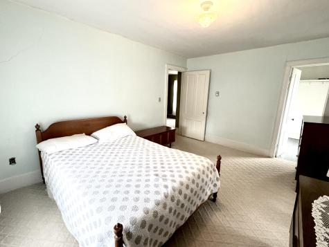 8 Chapman Street Rouses Point NY 12979