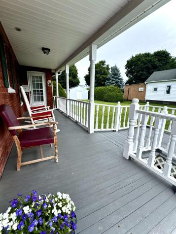 8 Chapman Street Rouses Point NY 12979