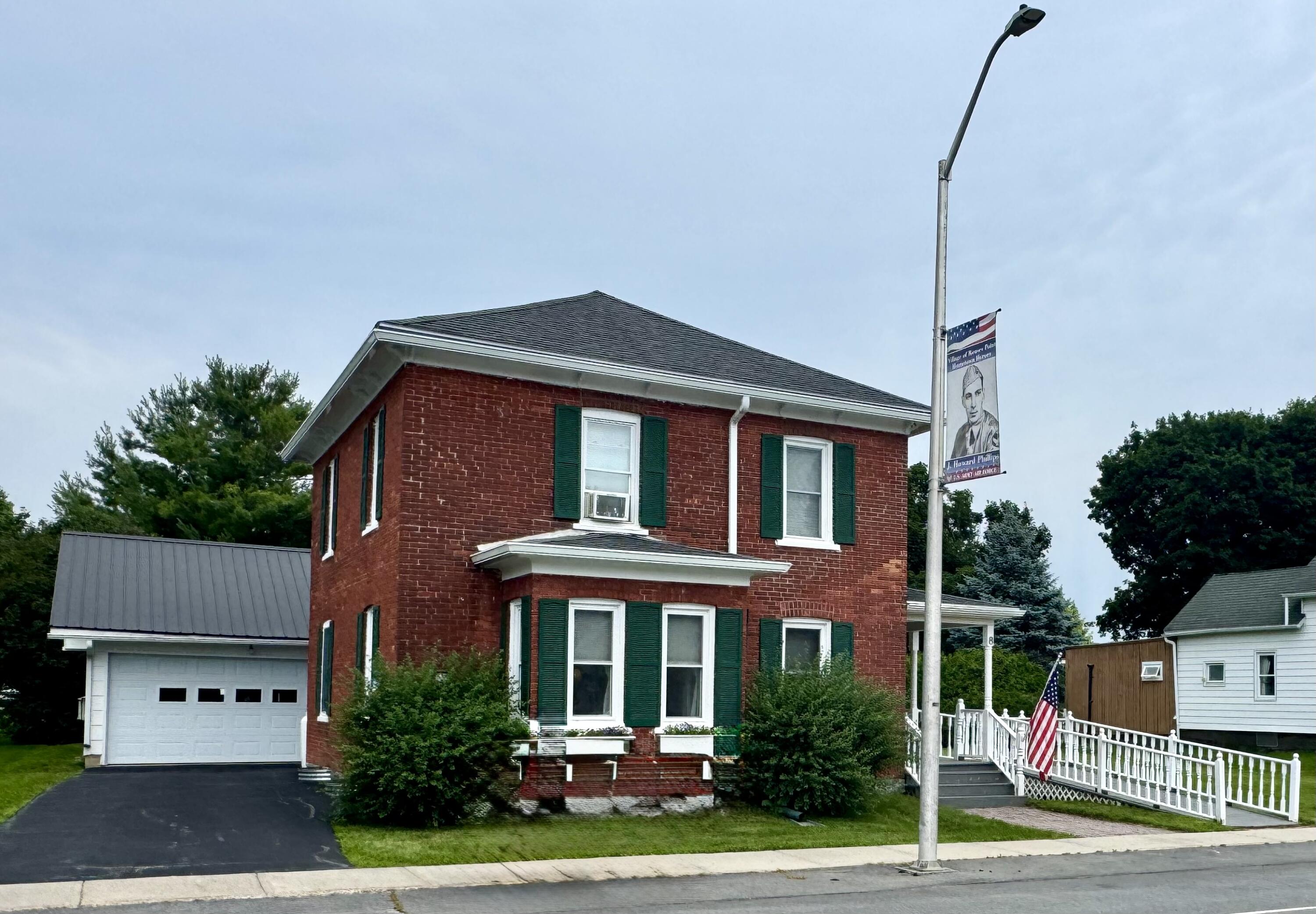 8 Chapman Street Rouses Point NY 12979