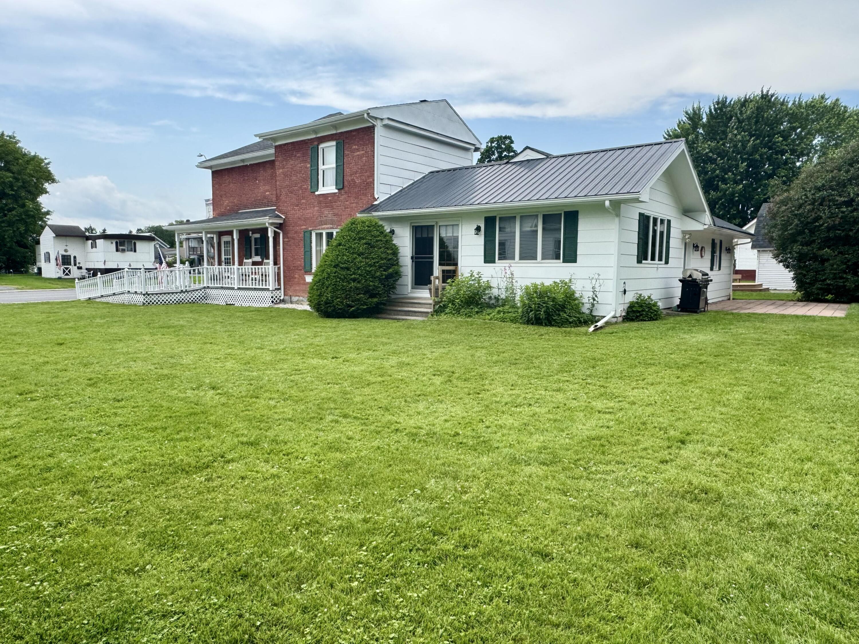 8 Chapman Street Rouses Point NY 12979