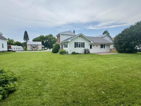 8 Chapman Street Rouses Point NY 12979