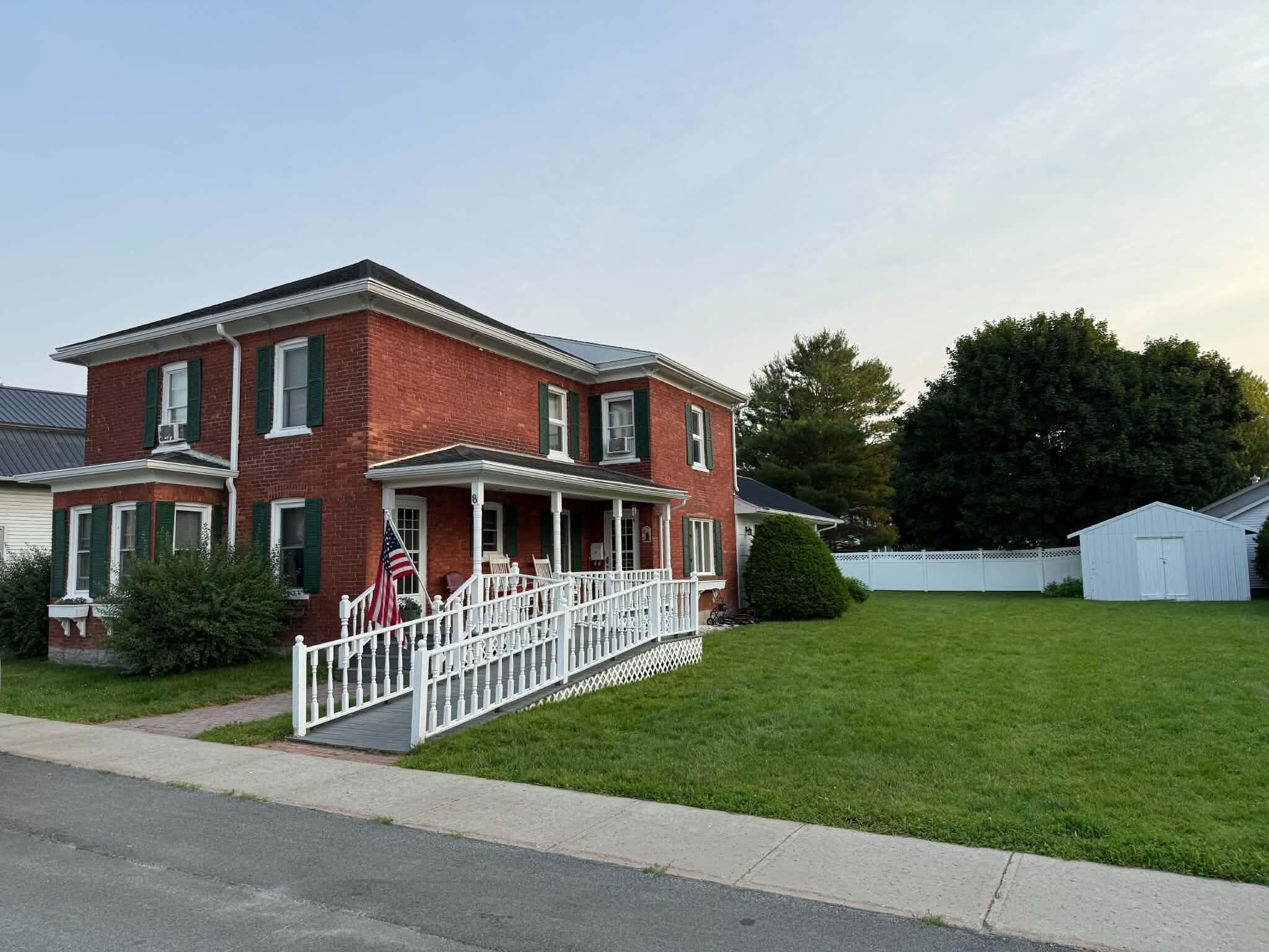 8 Chapman Street Rouses Point NY 12979